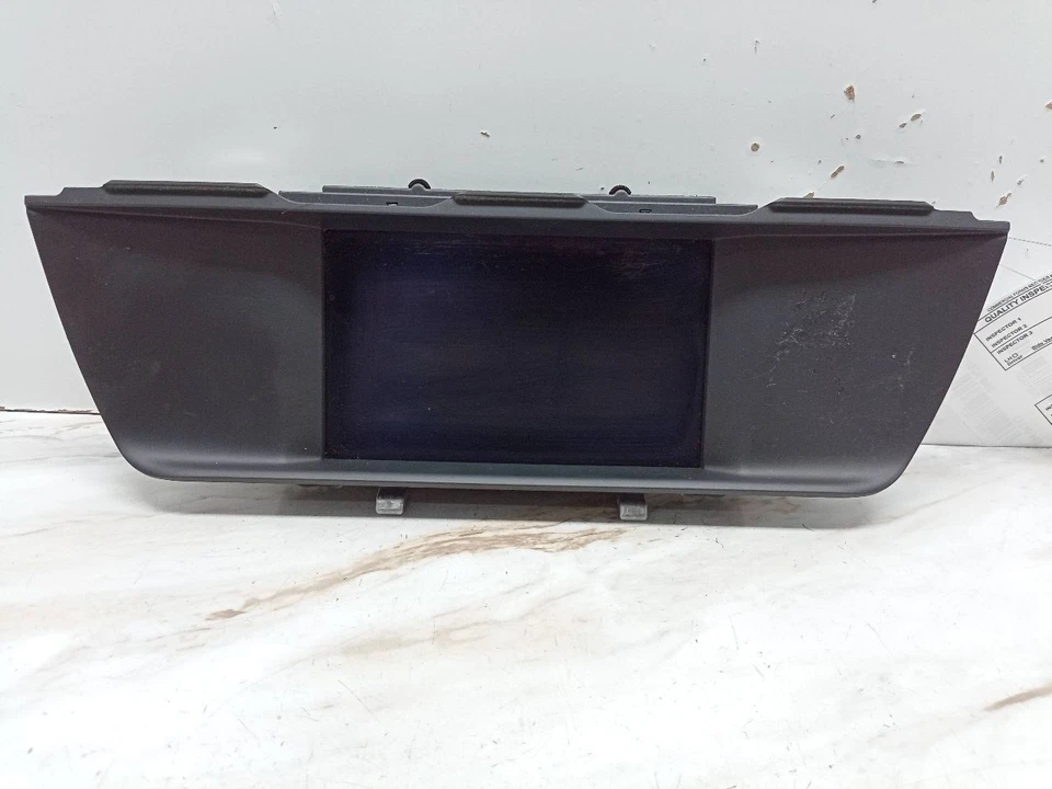 Used Infotainment Display fits: 2012 Bmw 528I display screen front dash 7`` scre - Imagem 2 de 4