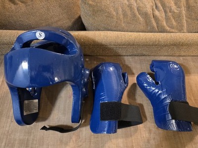 Tiger Claw Dipped Foam TKD, Karate, Martial Arts Head Guard And Gloves