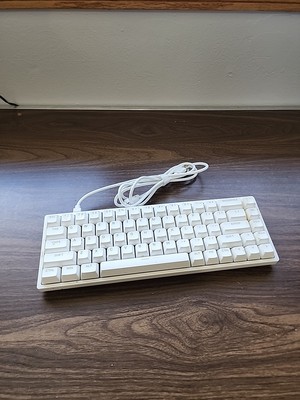 Akko 3068 White Mechanical Keyboard Pink Switches