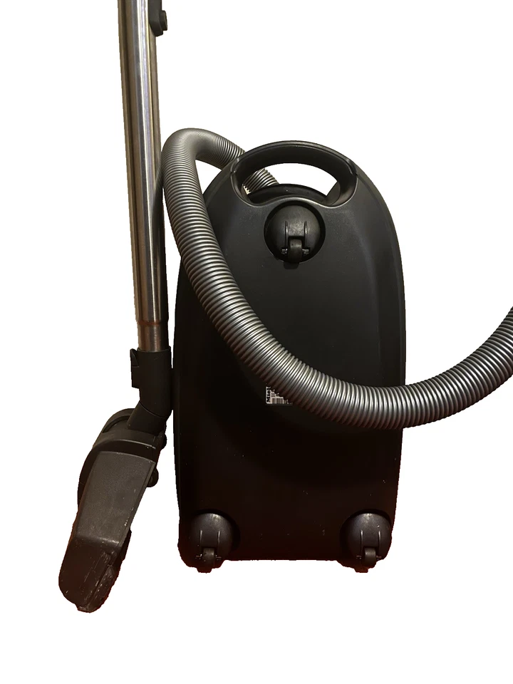 Miele Cat & Dog Max Vacuum Cleaner With Attachments - Blue - Good Condition - Image 4 of 4