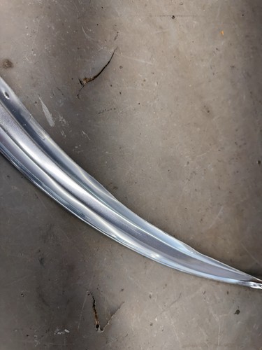 NOS 1977-1979 Chevy Caprice Impala Driver Left Rear Wheel Well Lip Trim Molding - Foto 8 di 10