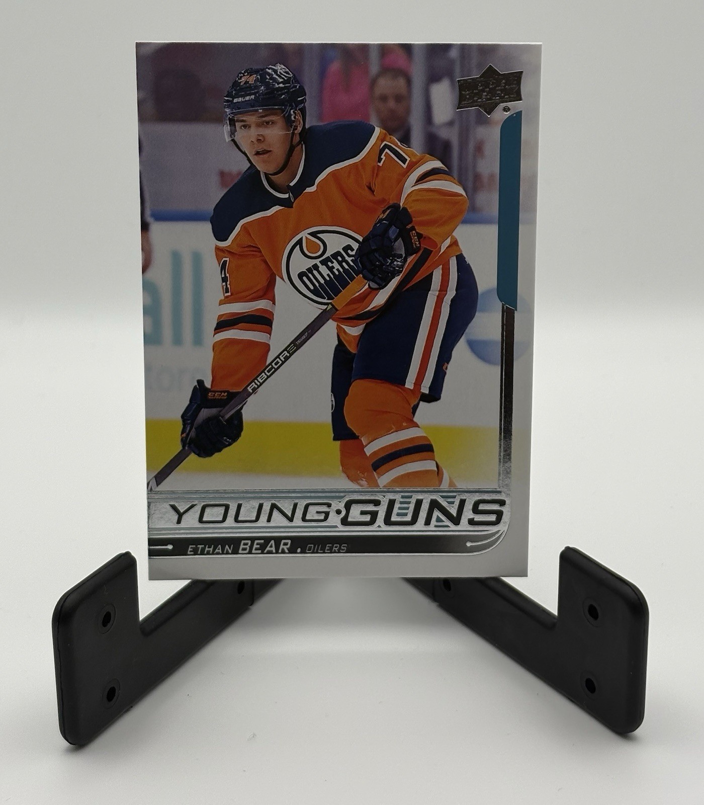 2018-19 Upper Deck Young Guns Ethan Bear RC #479 Rookie Card – Edmonton Oilers
