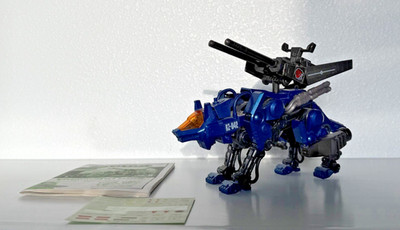Zoids - Blue Command Wolf - RZ-042 - Hasbro - 1/72 99% Complete | eBay
