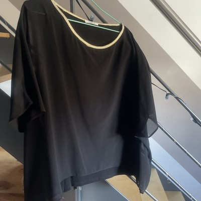 Promod Damen Bluse Schwarz Mit Goldrand Am Ausschnitt Gr. 40 Zweilagig
