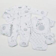 Baby 5 Piece Clothes Gift Layette Set Moon Stars Neutral White Grey 6-9 Months