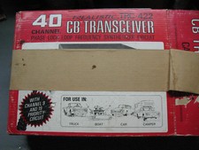 C B TRANSCEIVER 40 CHANNEL TRC 422 REALISTIC NIB