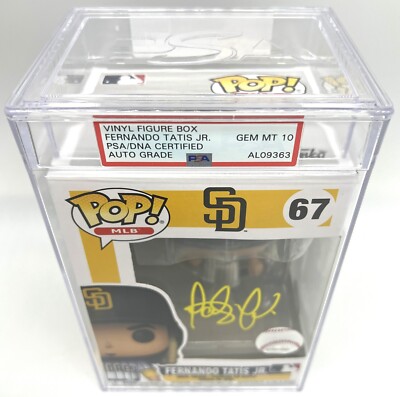 Funko Pop! MLB San Diego Padres Fernando Tatis Jr #67 Signed PSA