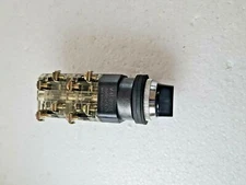 YOSHIDA ELECTRIC YBN30 S3 SWITCH 250V 10A