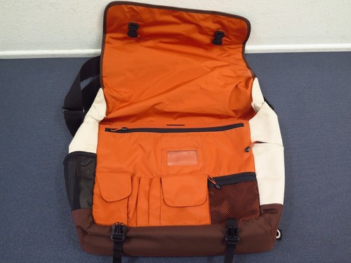 20"x13"x5" LOWEPRO 17" Padded Notebook Laptop Crossbody Messenger Shoulder Bag - Picture 6 of 21