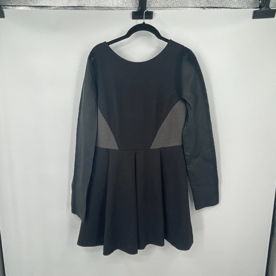 Vestido para mujer Stella & Jamie grande negro corto detalles de cuero genuino elástico Foto 2 de 4