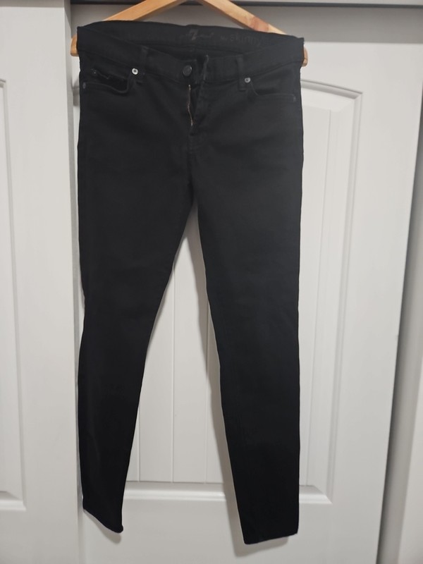 7 For All Mankind Women's The Skinny Black Denim Jeans - Size 29 (29x30.5)