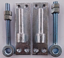 Zestaw zawiasów bramy 2 x płyty stalowe 130 mm x 36 mm + trzpień 12 mm - ze śrubami oczkowymi 100 mm