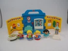Vintage Little People Doctor Office w/Figures, Accessories