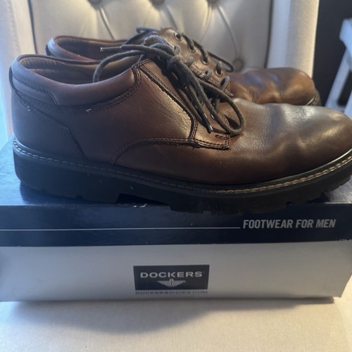 Dockers Mens Shelter Synthetic Leather Rugged Casual Oxford Shoe - Size 11M