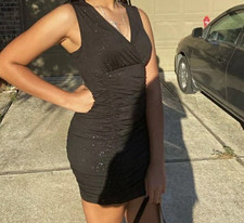 Women's Black Ruched V-Neck Sleeveless Bodycon Mini Dress w/ Glitter, Size L