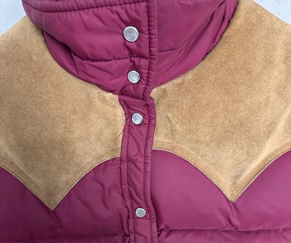 Chaleco vintage años 70 Woolrich para mujer plumón gamuza cuero ribete talla mediana Foto 2 de 4