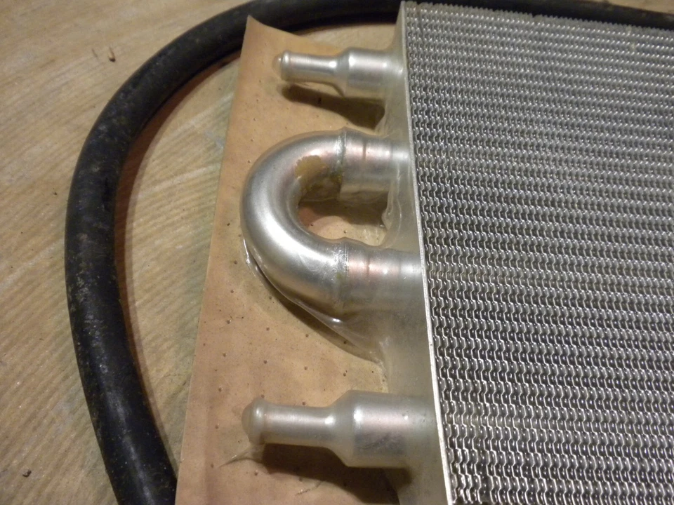 Ford LTD 1973 NOS transmisión automática enfriador de aceite - 85-2239-R / 88-7023-P Foto 3 de 4