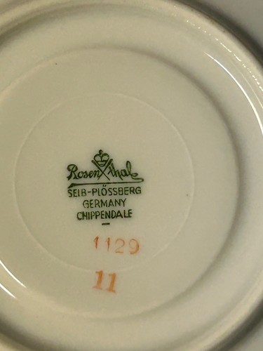 Rosenthal Chippendale Demitasse Saucer Cream with Gold Gilt Trim Scalloped Edge - Picture 3 of 3