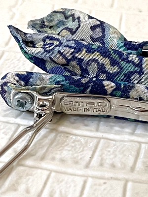 ETRO Milano Made in ITALY HAIR CLIP Fabric with Blue Rose 