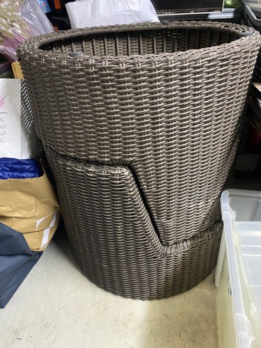 4 Poltrone + tavolo da esterno rattan