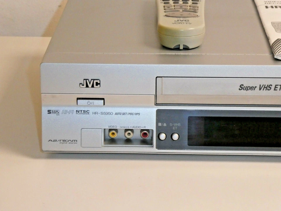 JVC HR-S5950 High-End S-VHS ET Videorecorder inkl. FB&BDA, 2 Jahre Garantie - Bild 2 von 4