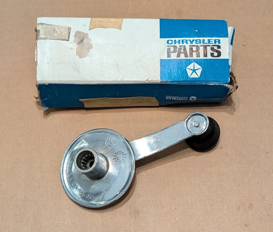 Manivela ventana Mopar NOS 1969-74 Plymouth Dodge Chrysler tamaño completo Foto 2 de 2