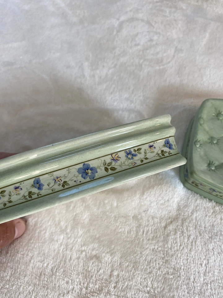 2 jaboneros de cerámica Laura Ashley Spring Bloom florales verdes acolchados cabaña Foto 4 de 4