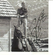 Götz George+ - seltenes original Autogramm auf Großfoto - "WINNETOU"