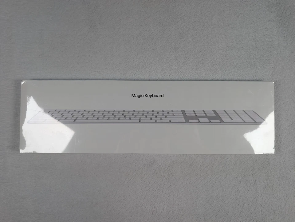 Apple Magic Wireless Keyboard Numeric Keypad A1843 Silver/White NEW SEALED - Image 2 of 4