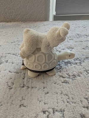 Snowbabies ''PIGGYBACK?'' Bunny baby riding turtle Hinged Trinket Box -Dept 56