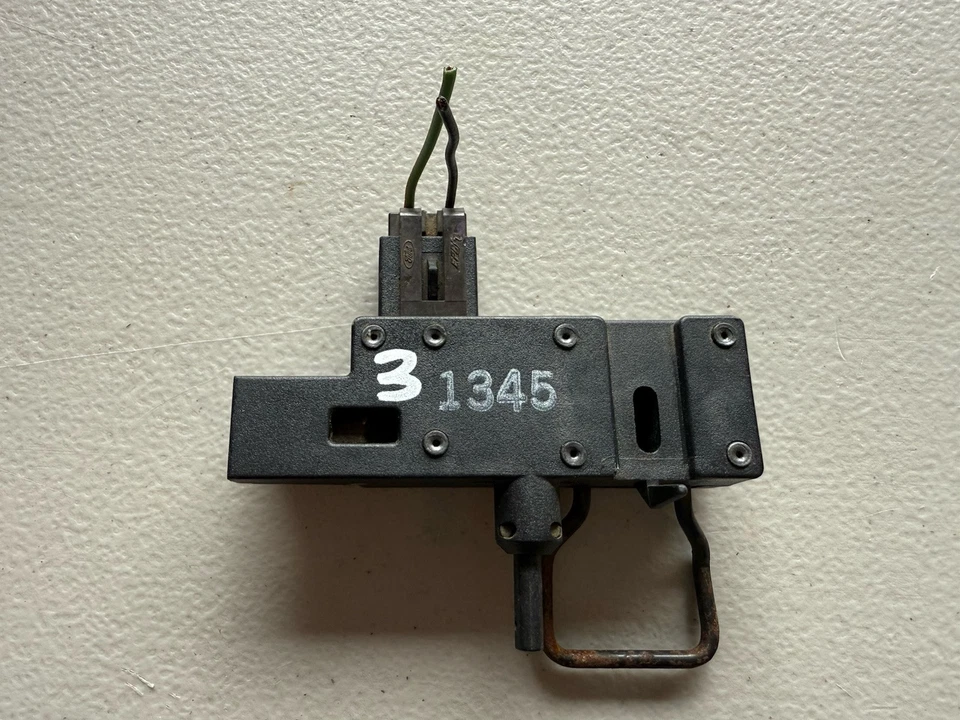 Luz de guantera Ford F-150 F-250 F-350 Bronco 1992-1996 F2 TB-15A563-A OEM A17 #3 Foto 3 de 3