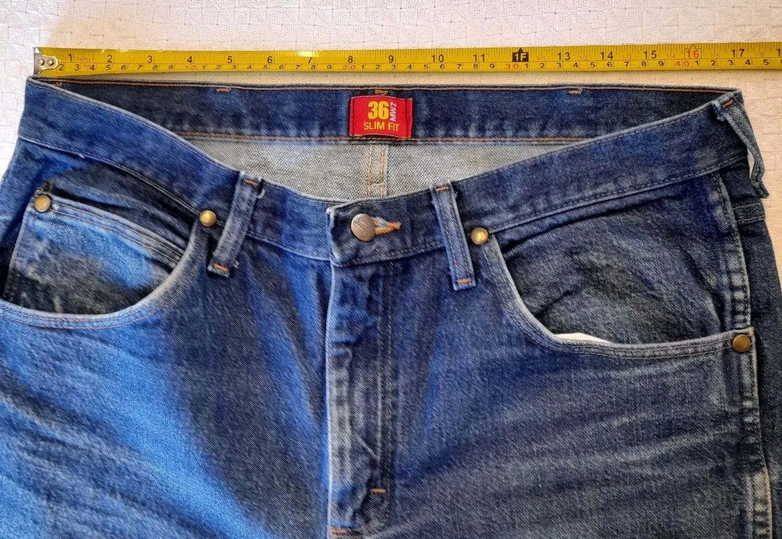 Picture 9 of 12