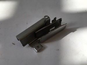 Dell Latitude E6430s Laptop Scharnierabdeckungen L+R (O85) #1323