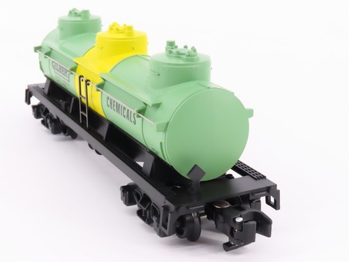 S Scale American Flyer 6-48437 GATX Gilbert Chemicals 3-Dome Tank Car 48437 - Bild 7 von 10