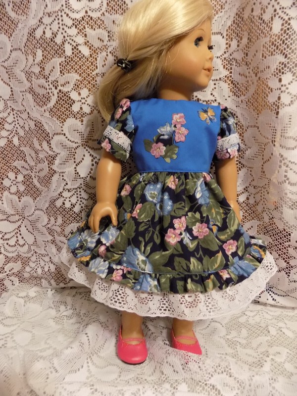 Pretty, handmade dress, made to fit American girl doll.