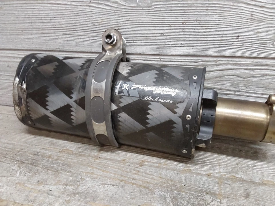 Yamaha R6 YZF-R6 2007 2006-2007 YZFR6 dos hermanos escape silenciador deslizable Foto 3 de 4