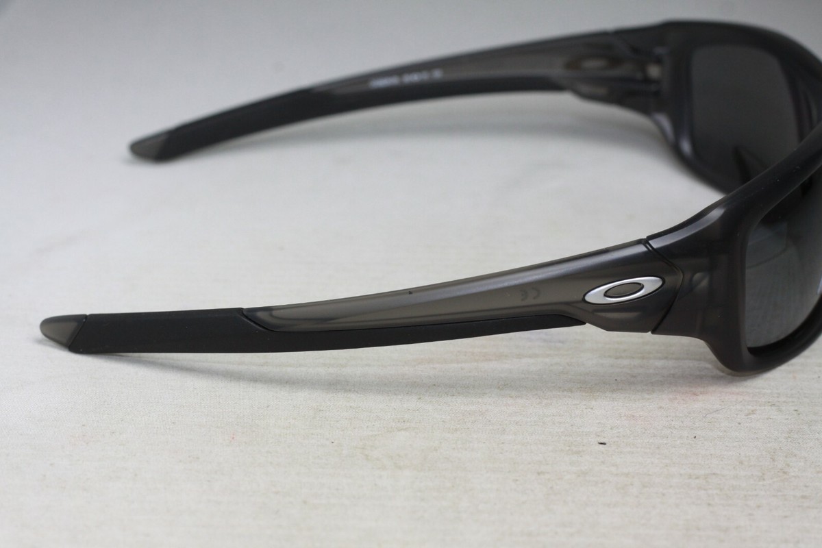 Oakley VALVE OO9236-06 Matte Gray Smoke 60-16 133 9571 | eBay