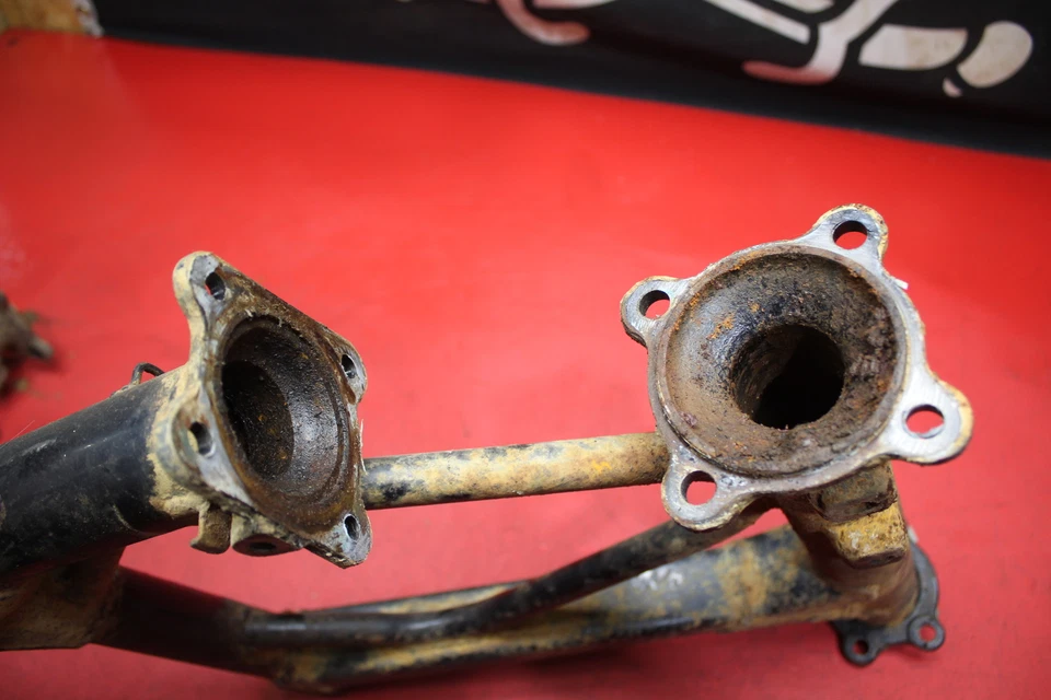 1985 HONDA БОЛЬШОЙ КРАСНЫЙ 250 ЗАДНИЙ ПОВОРОТНЫЙ РЫЧАГ ЗАДНЕЙ ПОДВЕСКИ 52100-HA0-000 - Изображение 4 из 4