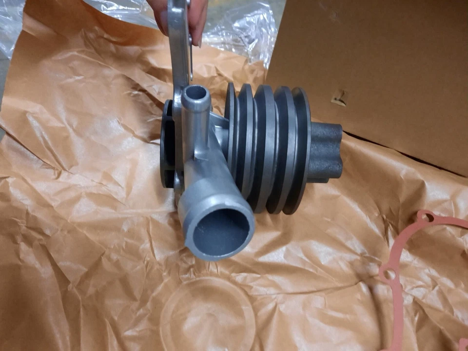 NUEVO camión militar Kaiser Jeep M715 230 OHC con polea Foto 4 de 4