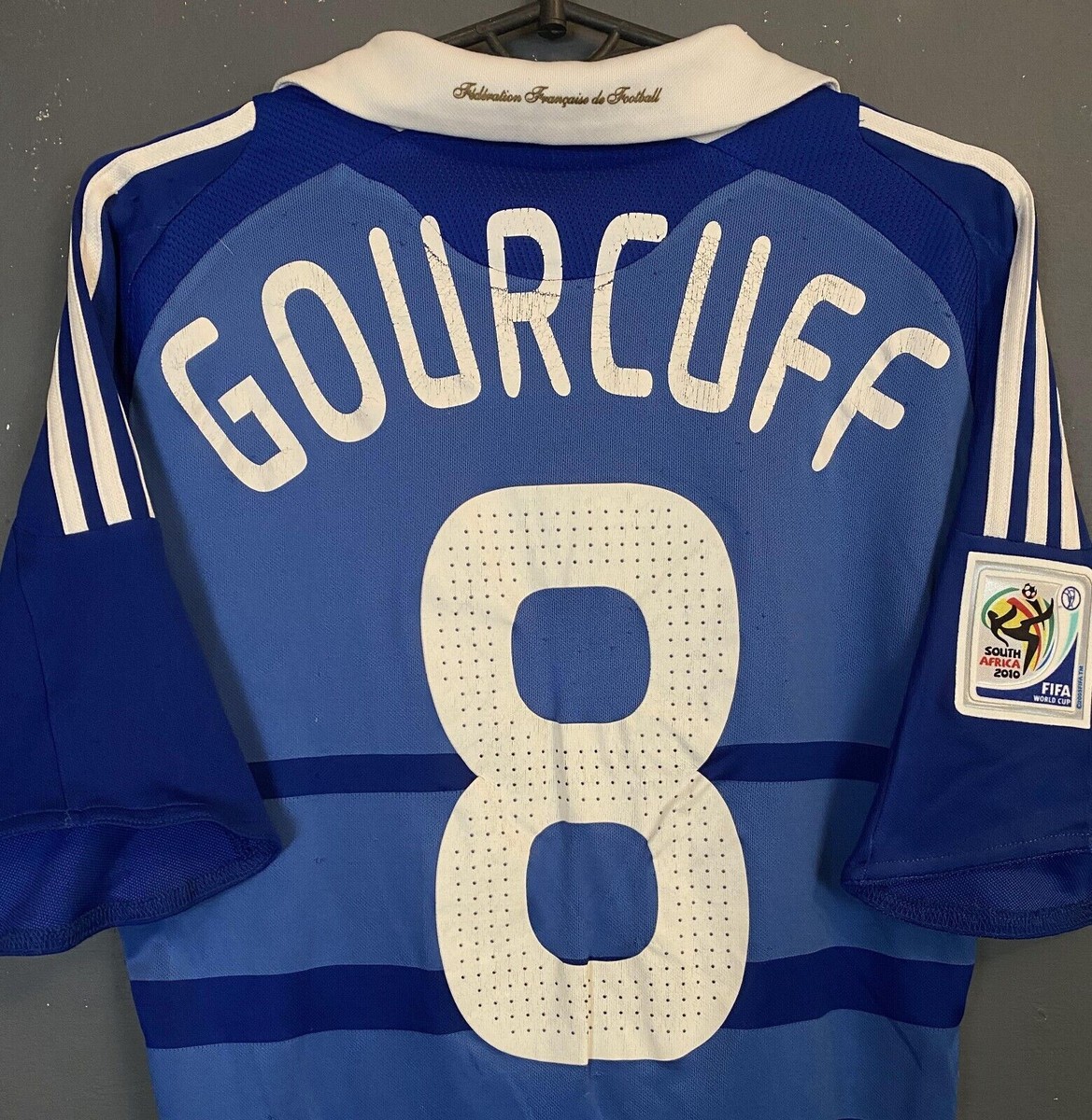 GOURCUFF #8 MEN'S FRANCE NATIONAL 2008/2010 SOCCER FOOTBALL SHIRT