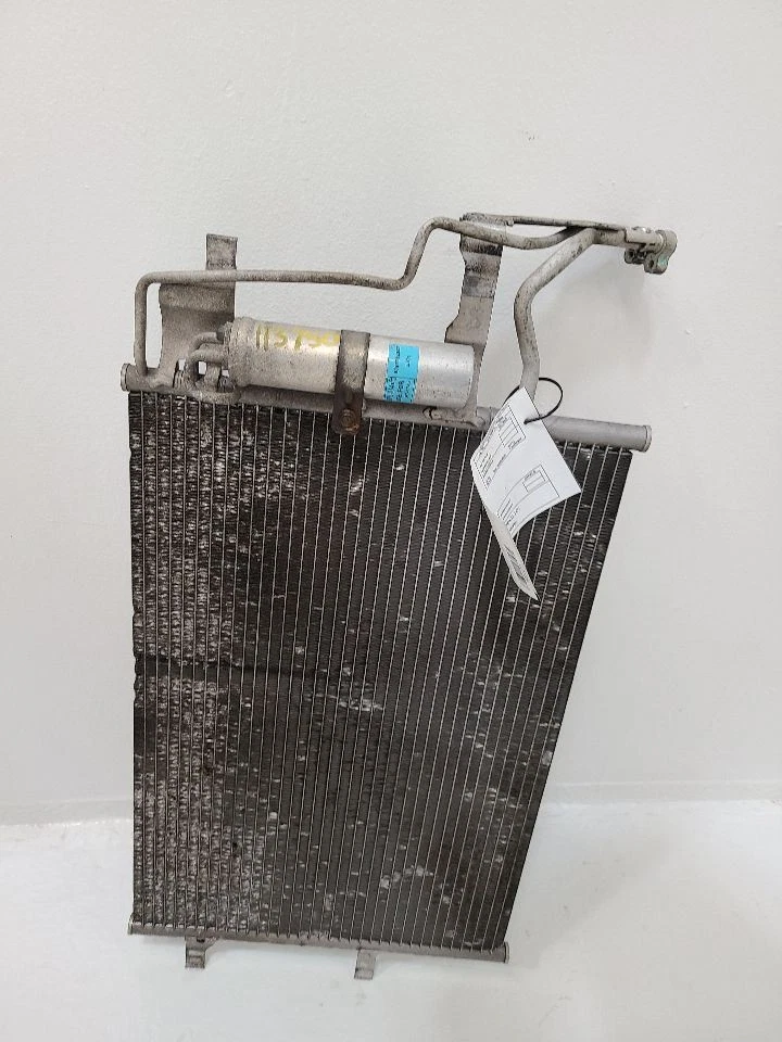Condensador de aire acondicionado Mazda 3 2004-2009 2,3 L BPYK6148ZA 04-09 Foto 4 de 4