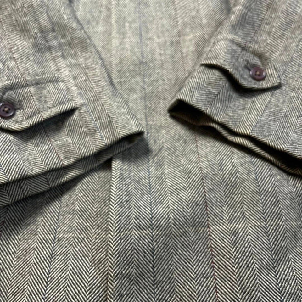 Burberry grey cashmere herringbone Trenc coat, size L - Image 4 of 4