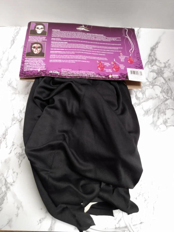 New Bleeding Skull Mask Adult Costume Drips Blood Age 15+ Skeleton  - Image 2 of 4