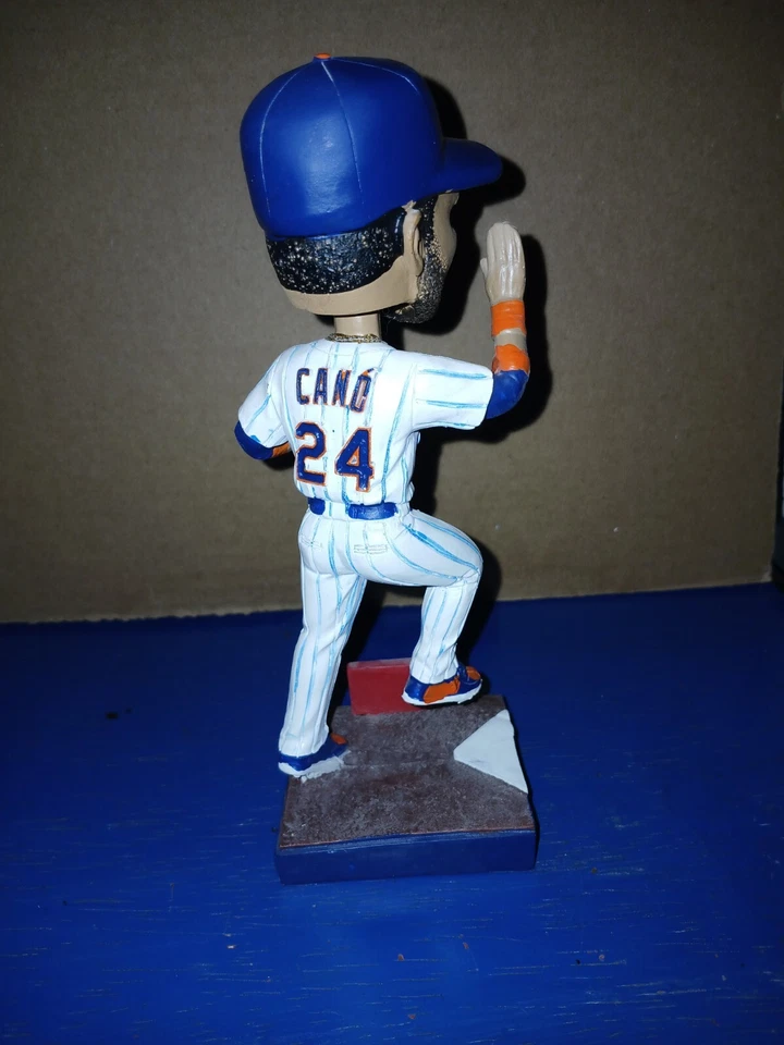 Bobblehead de conexión Robinson Cano NY Mets SGA 2020 sin caja Foto 3 de 4