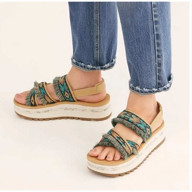 TEVA Flatform Ceres Embroidery fringe Platform Sandals Size 8 eBay