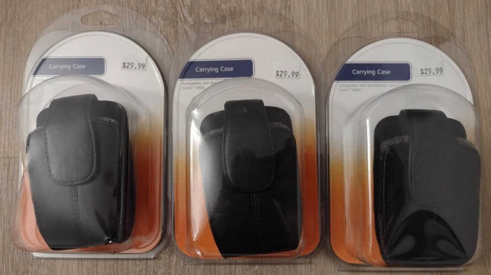 3 AT&T Blackberry Curve 8900 Funda de Cuero Estuche de Transporte Negro OEM Lote de 3 Nuevo en Caja Foto 2 de 4