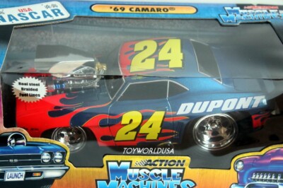 Muscle Machines Nascar '69 Camaro #24 Jeff Gordon DuPont 1-18