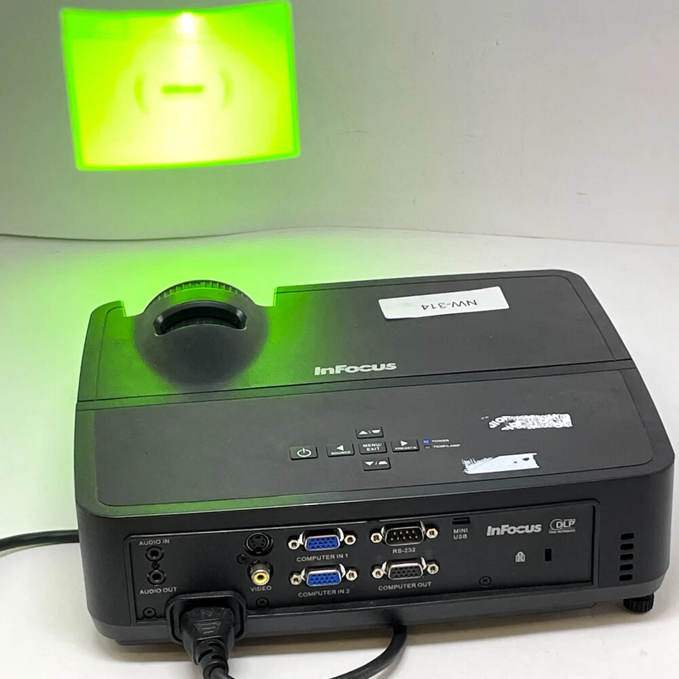 InFocus IN114 XGA Port DLP Projector without Remote, 1024x768, Tested - Image 2 of 4
