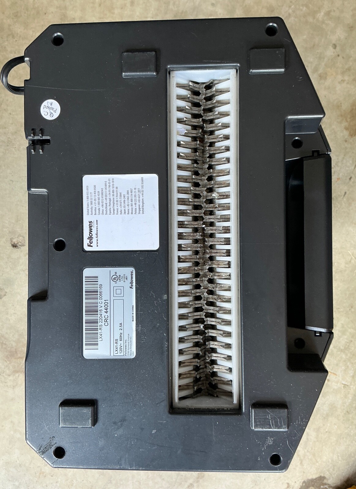 Fellowes 4400101 8MC Shredder-LX41 8 Sheet Micro Cut Paper Shredder