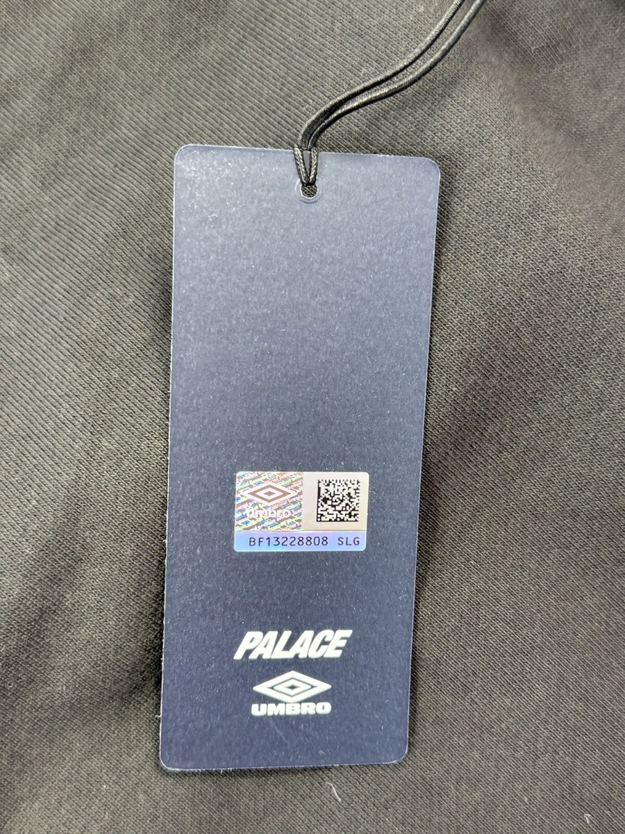 PALACE X UMBRO - LOGO PRINT / PATCH SWEATSHIRT SIZE: L | eBay PALACE X UMBRO - LOGO PRINT / PATCH SWEATSHIRT SIZE: L | eBay